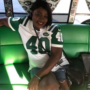 Meet your Posher, Caroline